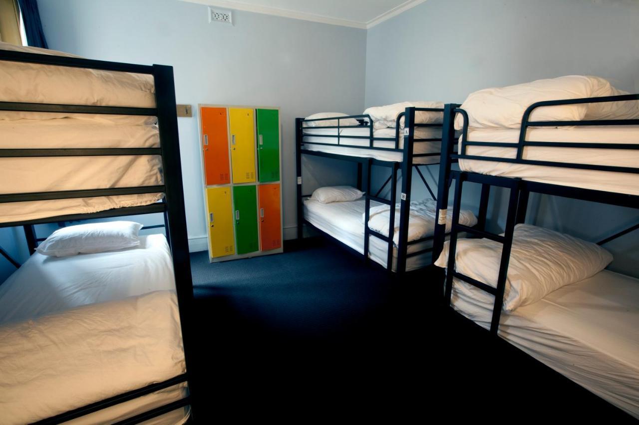 Backpackers Imperial Hotel Hobart Exteriör bild